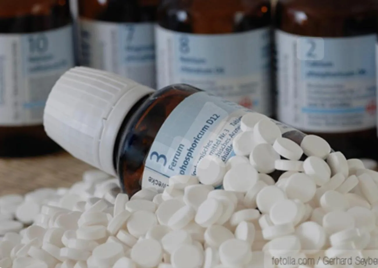 Tierheilpraxis Am Moor - Tierheilpraktikerin, Aromaberaterin, Hundepension - Pillen
